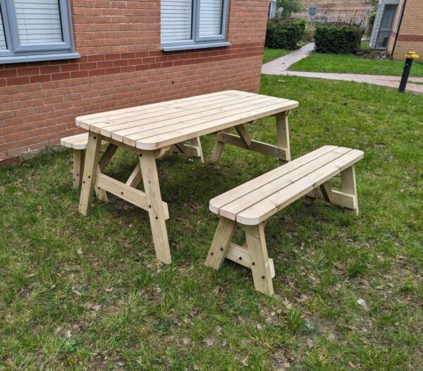 Eldernell Rounded Picnic Table And Bench Set