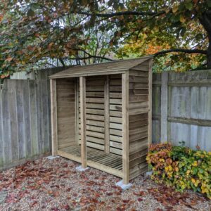 7ft x 7ft log store Oldham